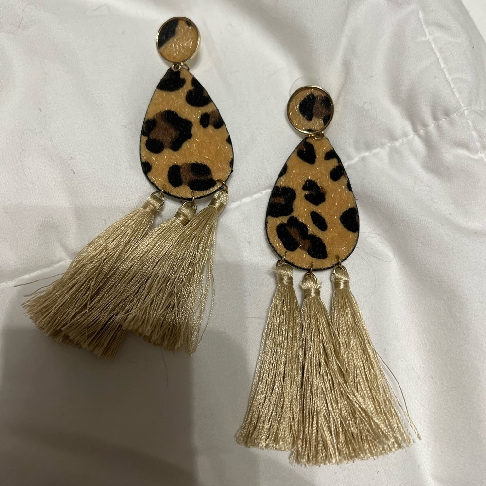 Cheetah print boutique earrings